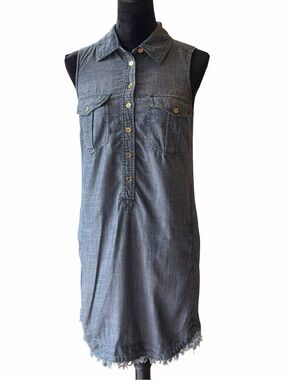Trina Turk Chambray Sleeveless Shirt Dress Blue Frayed Hem Utility Pockets Sz M